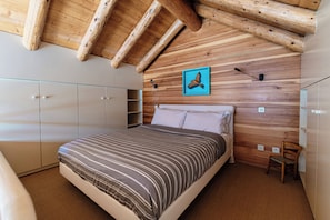 Condo, 2 Bedrooms, Patio | 2 bedrooms, down duvets, iron/ironing board, free WiFi - Maison Dalpe (Dalpe)