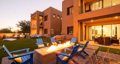 4 Villas/40 Guests: Walk to Troon North Golf Club