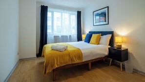 House | 3 bedrooms, iron/ironing board, free WiFi, bed sheets - Captivating 3-bed House in London (London)