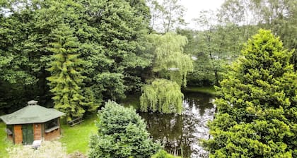 Ferienhaus in Kaschubei nahe Schiefem Haus