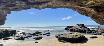 Aqua Villa at Caves Beach Villas