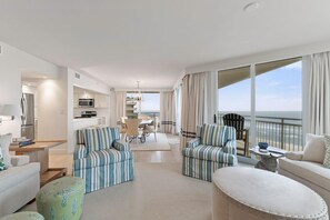 Bloc d'apartaments, diversos llits (SeaSpray West 801- Gulf Front) | Sala d'estar | Televisor