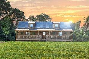 Family Triple Room, Garden View
