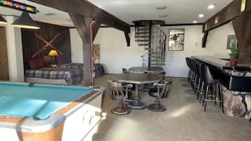 Game room
