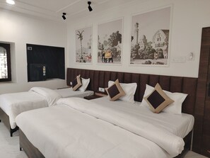 Standard Triple Room | Free WiFi