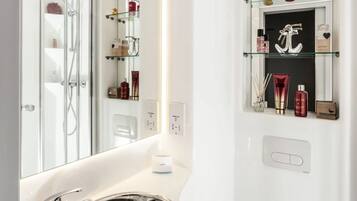 Chambre Simple, non-fumeurs | Salle de bain