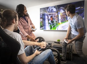 Game room - For Student Only Reynard House in Leicester - Campus Accommodation (Leicester)