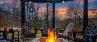 New A-Frame Chalet- Views- Heated SwimSpa- Firepit- Sauna- Dogs OK- Sleeps 14