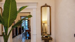 Unclassified image, 2 of 18, button - Casa Toto - Centro Luxe Retreat  (Mérida)