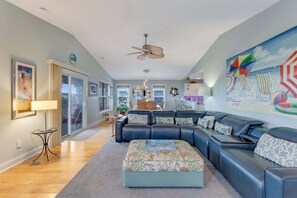 Televisie en een kantoor