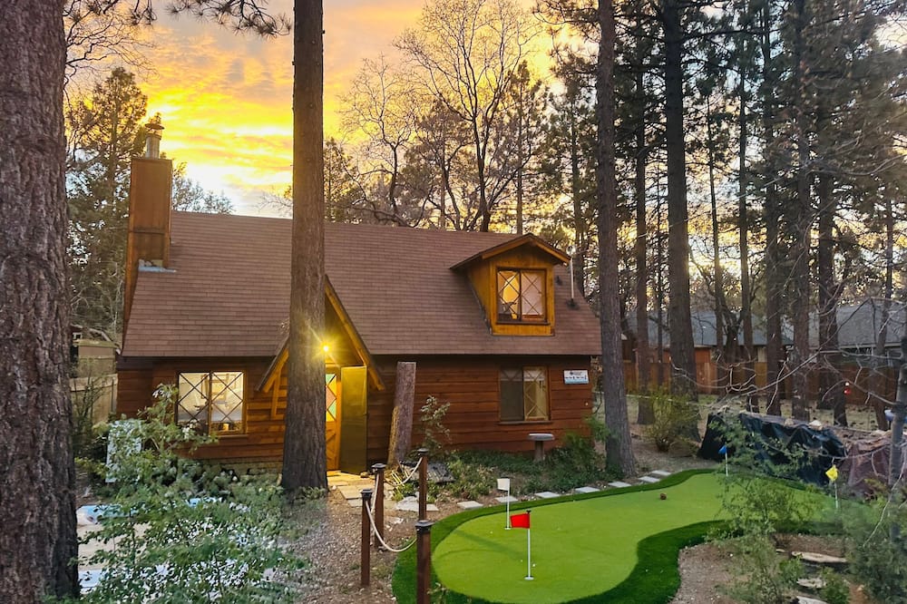 Highland Oaks Retreat #2492 - Sugarloaf, CA