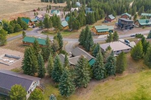 Exterior - Come stay at the Moose Jam! (Island Park)