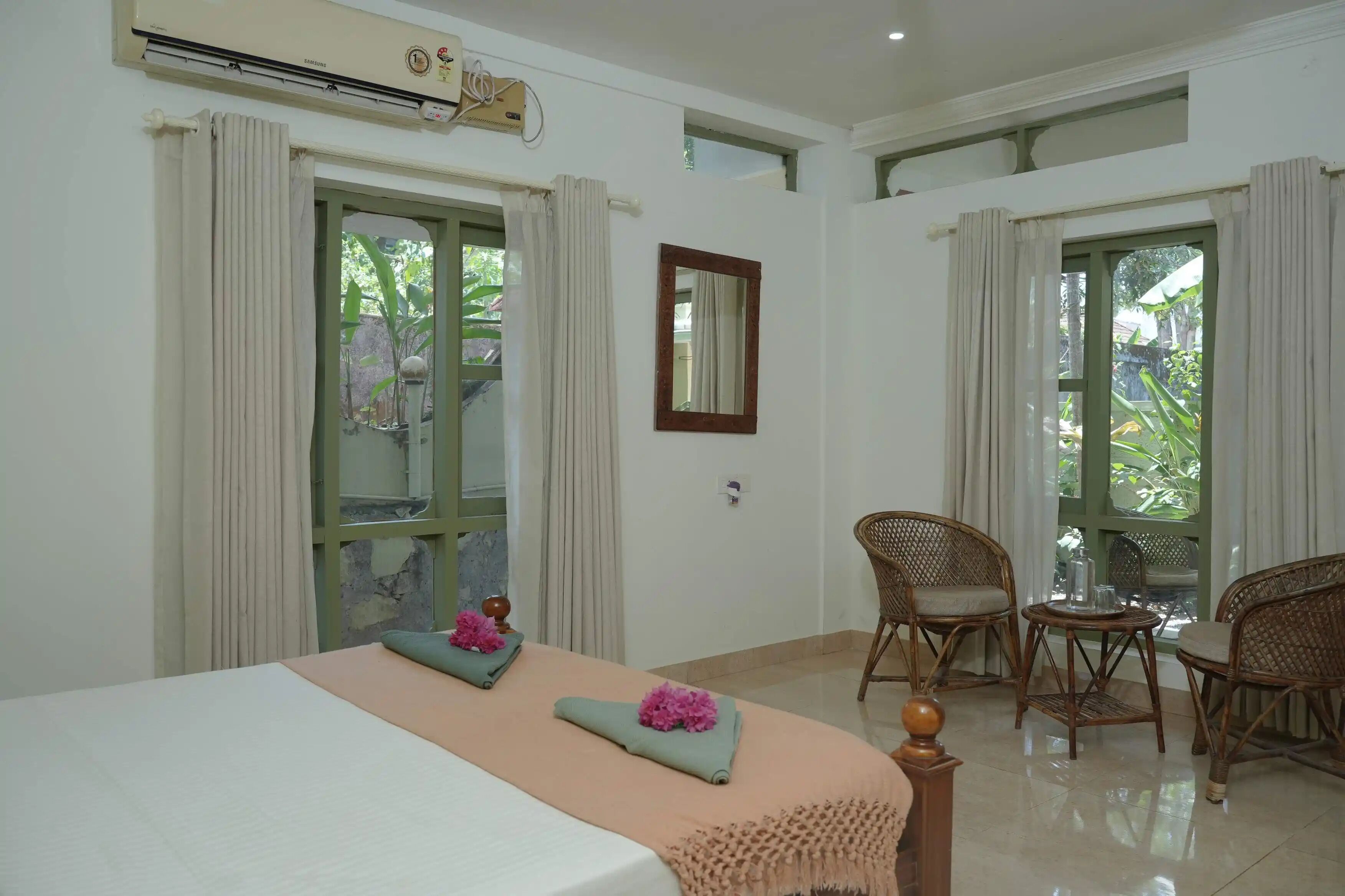 Standard Double Room | Free WiFi