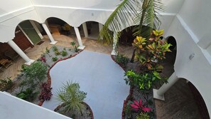 Courtyard - Ashiyana Cliff & Beach Resort by Onespace (Varkala)