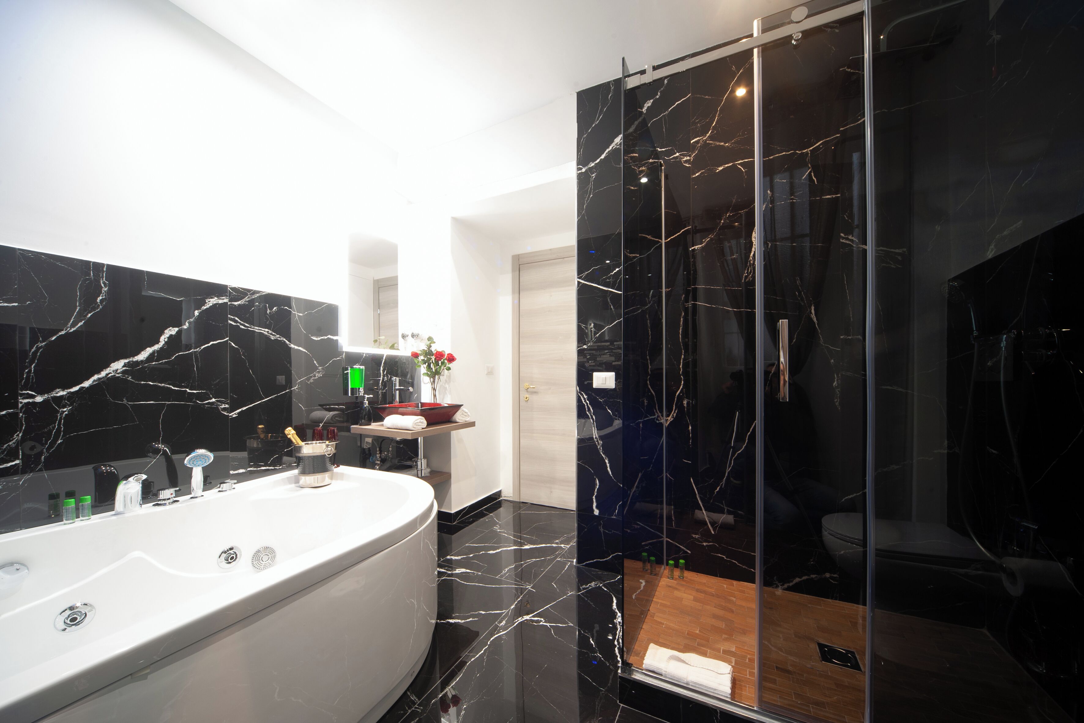 Departamento Confort | Baño | Amenidades de baño gratuitas, secadora de cabello, pantuflas, toallas 