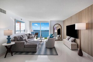 Appart'hôtel Luxe, 3 chambres, vue océan | Coin séjour