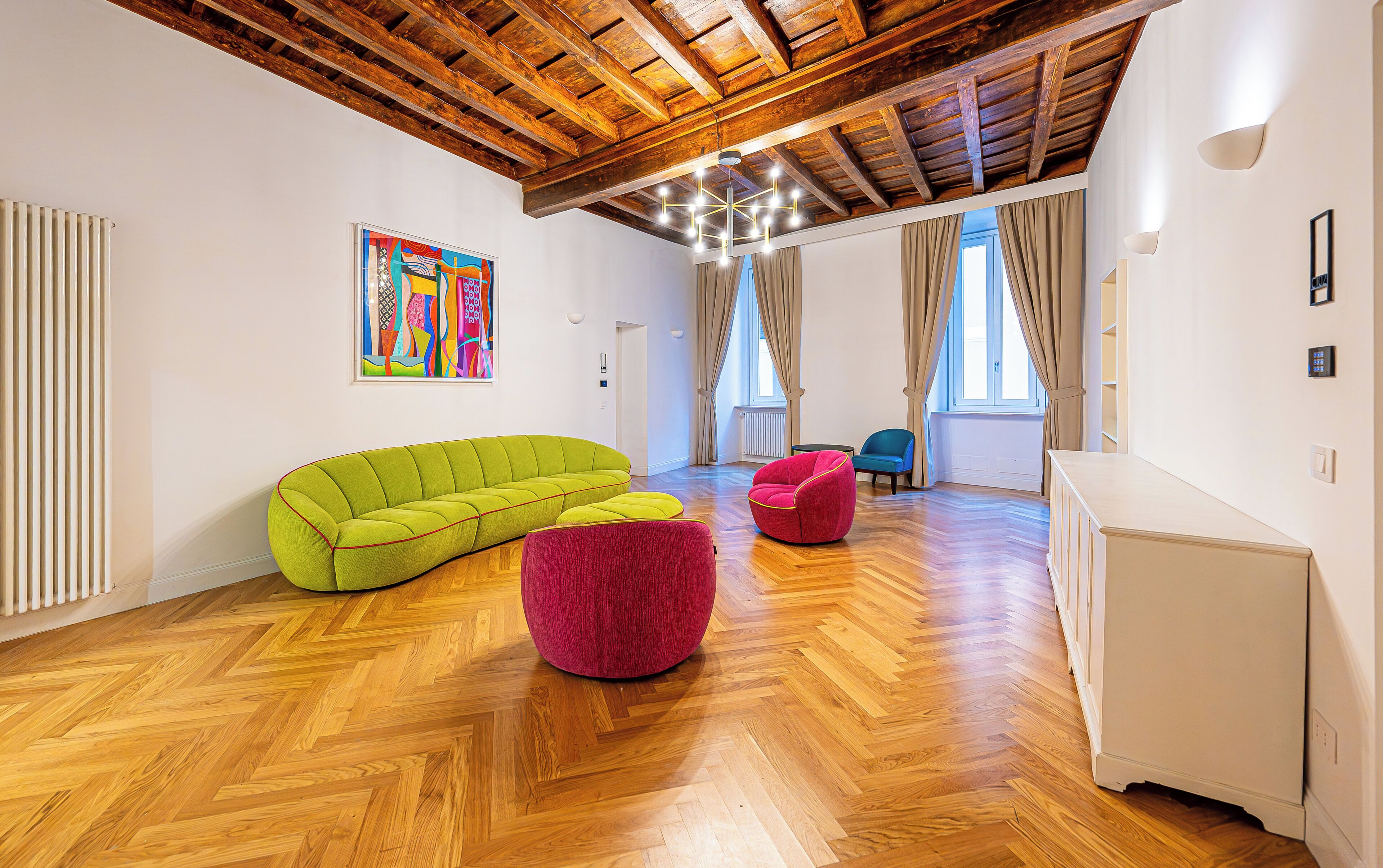 En 50-tommers TV med kabel-kanaler