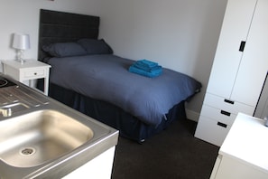 1 Schlafzimmer, Bügeleisen/Bügelbrett, WLAN, Bettwäsche