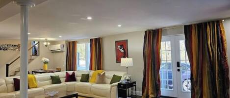 TV connectée, cheminée