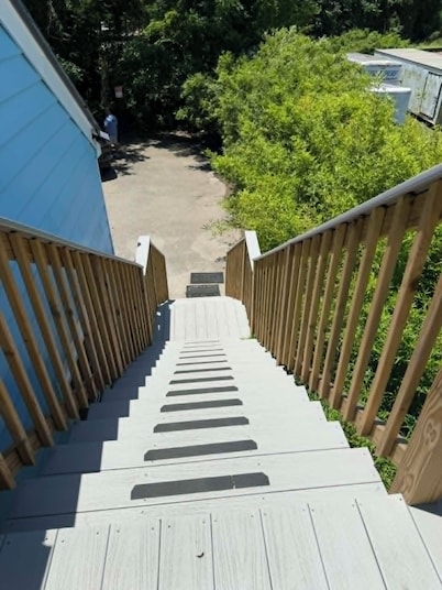 Cozy 1-bedroom condo with WiFi, AC in charming Bay St. Louis