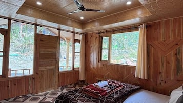 1 quarto, roupa de cama