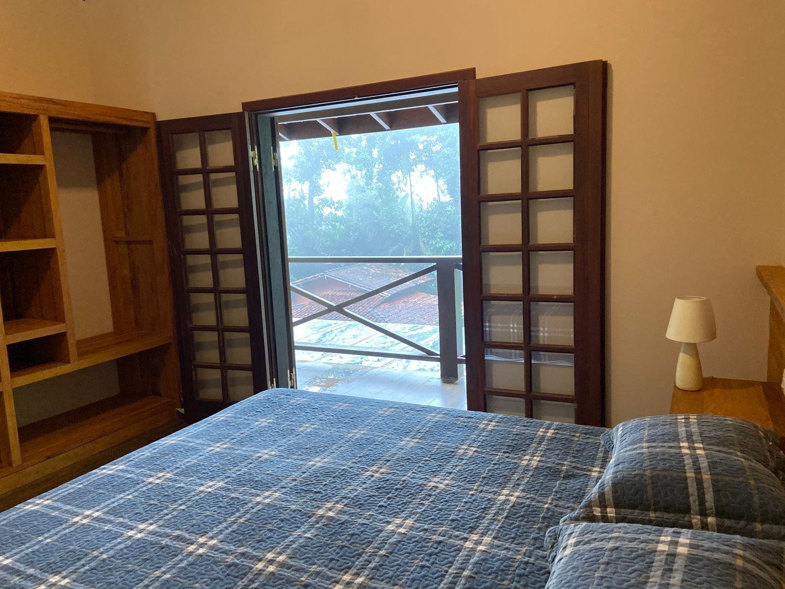 5 habitaciones, wifi y ropa de cama 