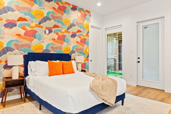 3 habitaciones, escritorio, tabla de planchar con plancha y wifi gratis