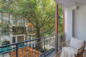2 bedrooms