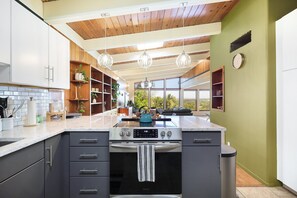 Fridge, microwave, oven, stovetop - Loft View 53 :: Central Style (Redding)