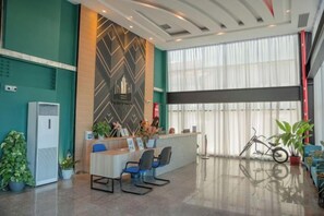 Unclassified image, 4 of 19, button - Semporna Lighthouse Hotel (Semporna)