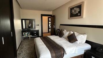 Laptop workspace, free WiFi