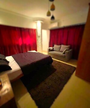 3 chambres, fer et planche Ă repasser, Wi-Fi, draps fournis