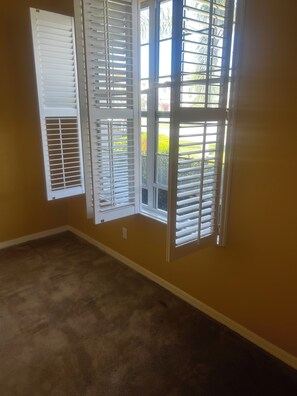 Interior - 3 Bedroom 2 Full Bath Furnished Home in fabulous Summerfield w WiFi, AC, Garage (Summerfield)