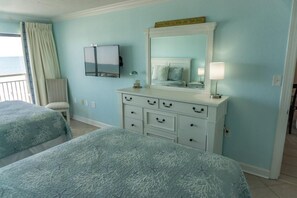2 bedrooms, iron/ironing board, bed sheets - Bluewater Resort 403 (Myrtle Beach)