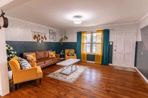 TV, fireplace - AK`s STL Pearl Grey House - Game Room (Maryland Heights)