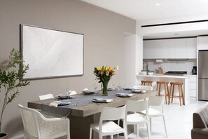 Dining - 3BD Condo near Beach and Marina (Cabo San Lucas)