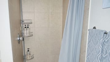 Bruser, håndklæder, Sæbe, Shampoo