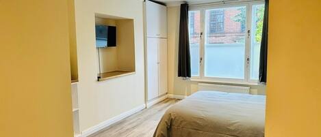 1 chambre, Wi-Fi gratuit, draps fournis