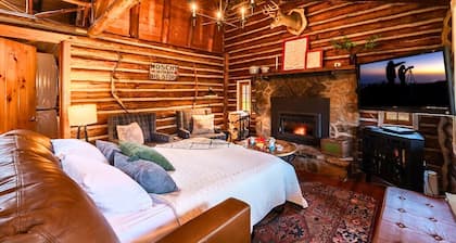 Dark Sky Escape | Fire Pit + Forest Porch Vibes
