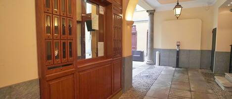 Apartment | Interior