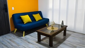 Living area - Spectacular Apartment in the Zona Rosa - Stratum 5 (Manizales)