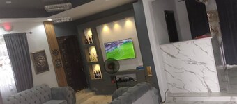 JenAir Hotels and Apartment