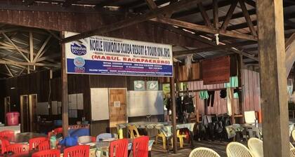 Mabul Backpackers