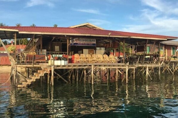 Exterior - Mabul Backpackers (Tawau Division)