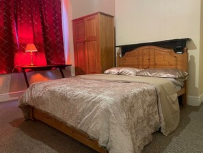 Maison | 4 chambres, Wi-Fi gratuit, draps fournis