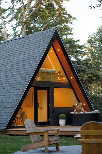 A-Frame Cabin Near Ski Wentworth