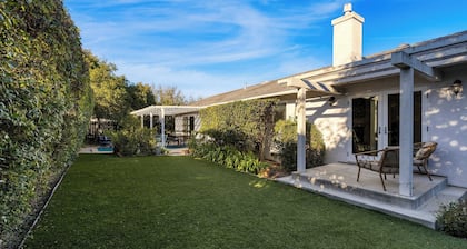 Goleta Getaway by Avantstay Private Backyard, 1.5mi to the Beach!