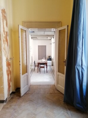 Dining - Duse Theater Apartment (Bergamo)