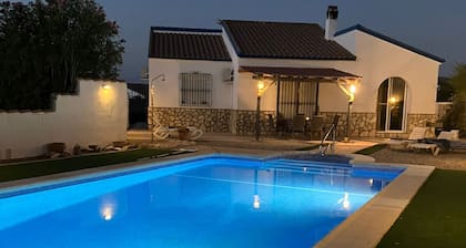 Casa Lisa - a beautiful 3 bedroom villa with large private pool.