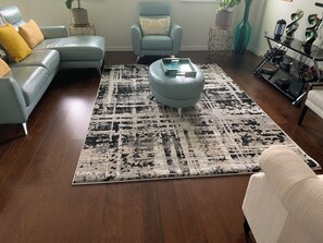 Interior - Charming 2-bedroom house with WiFi and AC in Palm Bay (Palm Bay)